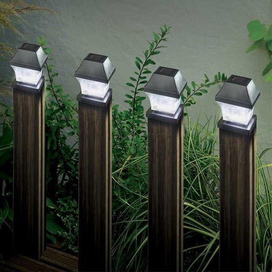 SMART SOLAR POST LIGHT 4 PK